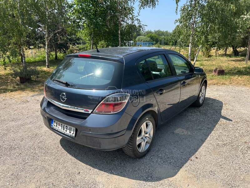 Opel Astra H 1.4 TNG