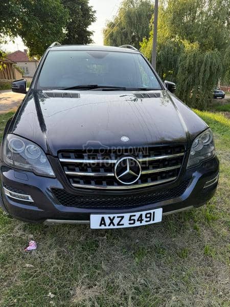Mercedes Benz ML 300 