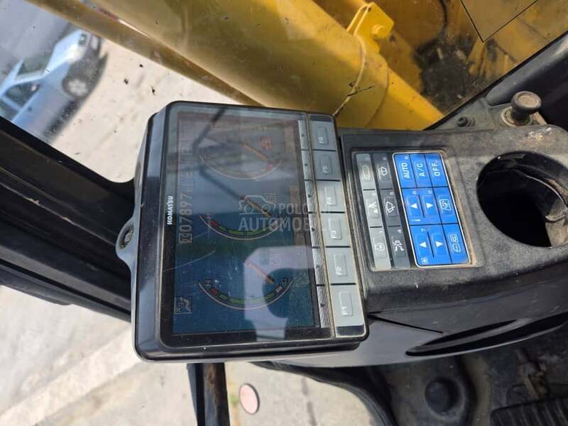 Komatsu PC 138 US