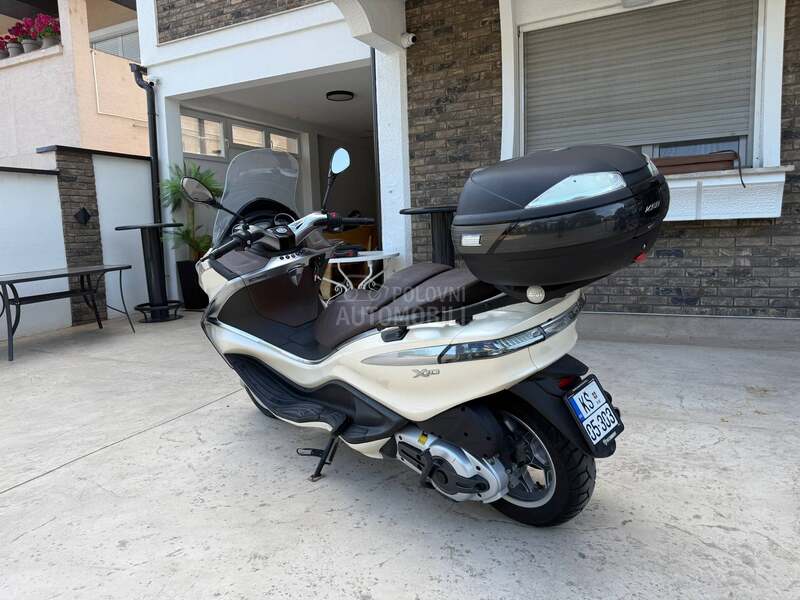Piaggio X10 10500km