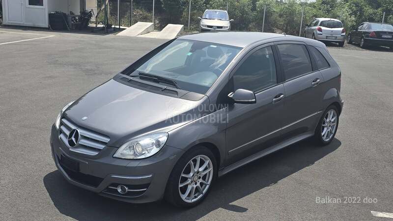 Mercedes Benz B 220 CDI ELEGANCE