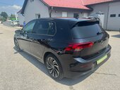Volkswagen Golf 8 1.5 TGI a/m