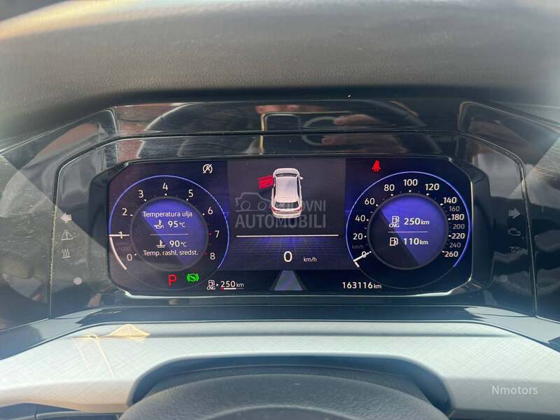 Volkswagen Golf 8 1.5 TGI a/m