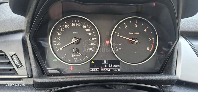 BMW 220 
