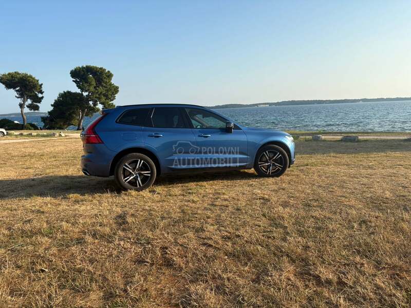 Volvo XC60 B4 R Design AWD