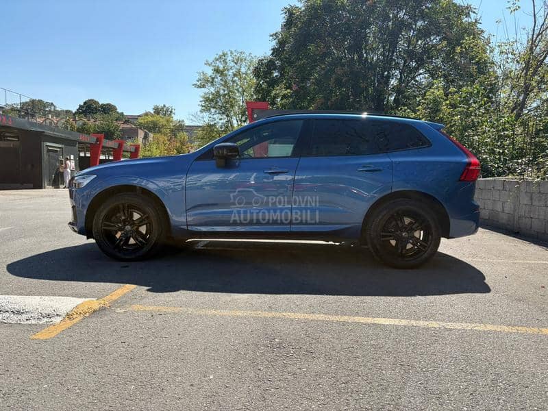 Volvo XC60 B4 R Design AWD