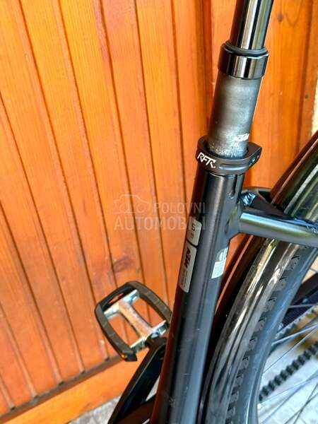 KTM Macina 28