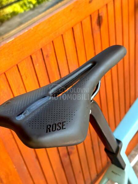 Rose backroad 28 DI2 GRX