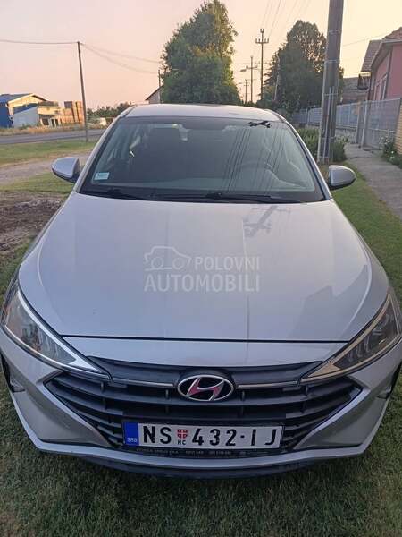 Hyundai Elantra 1.6