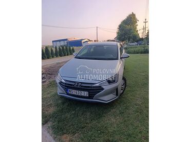 Hyundai Elantra 1.6 MPI