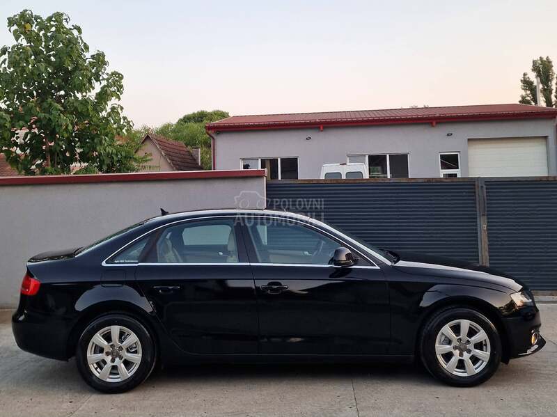 Audi A4 //TOOP OPREMAA