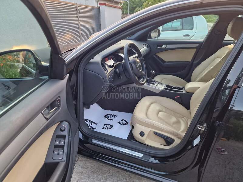 Audi A4 //TOOP OPREMAA