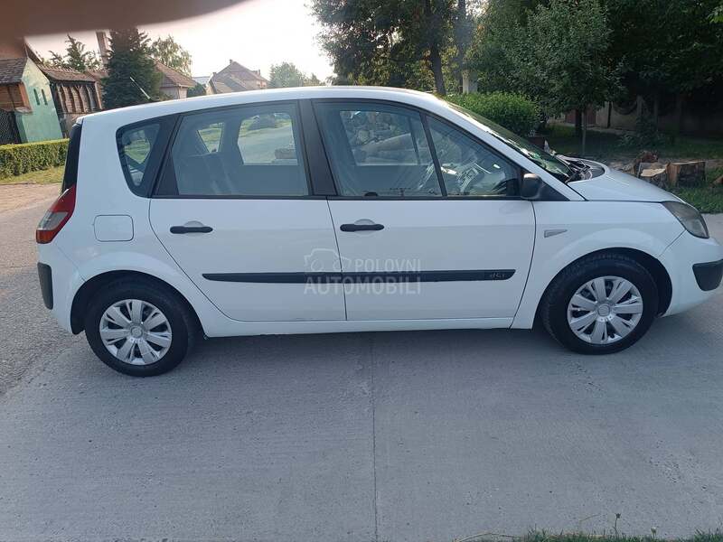 Renault Scenic 1.5 dci
