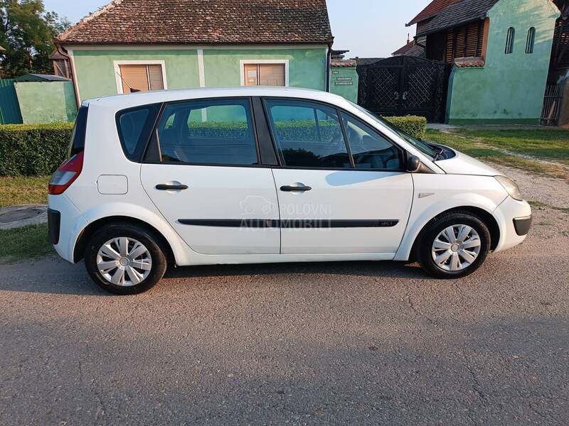 Renault Scenic 1.5 dci