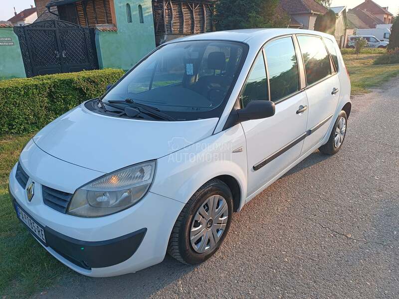 Renault Scenic 1.5 dci