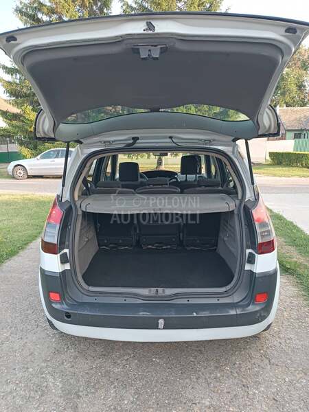 Renault Scenic 1.5 dci