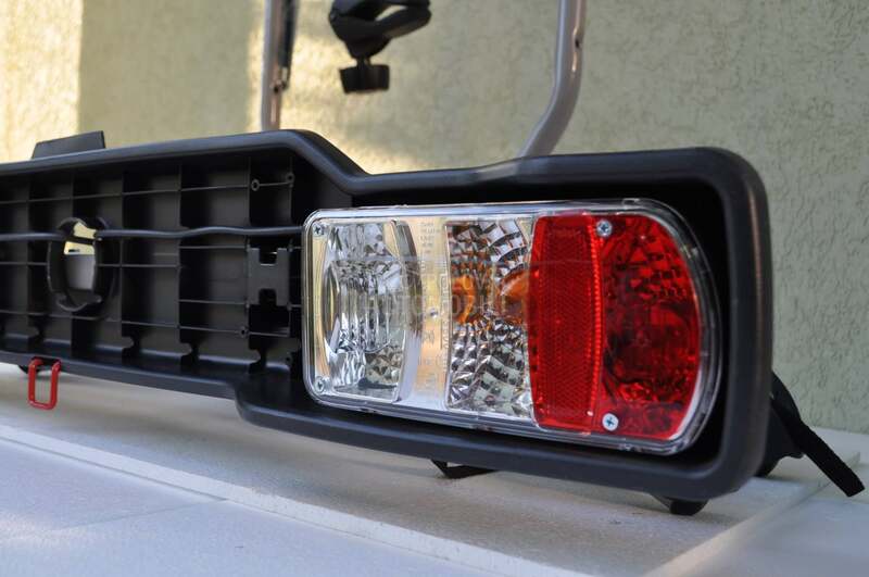 Witter auto nosac za 2 bicikle za kuku