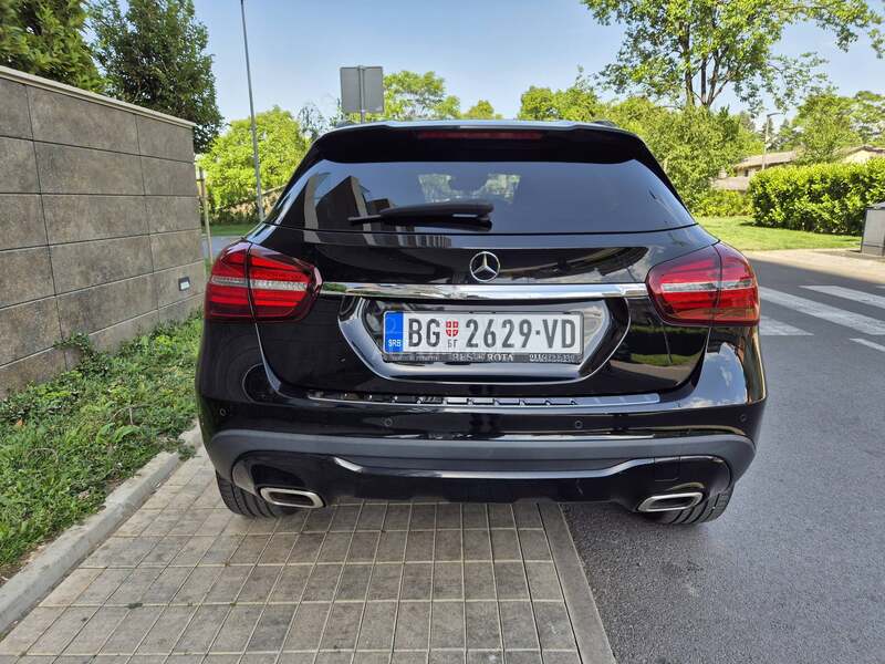 Mercedes Benz A 180 1.6b AUT.LED