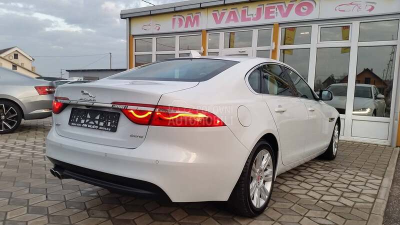 Jaguar XF 2.0 PRESTIGE/AUT/FUL