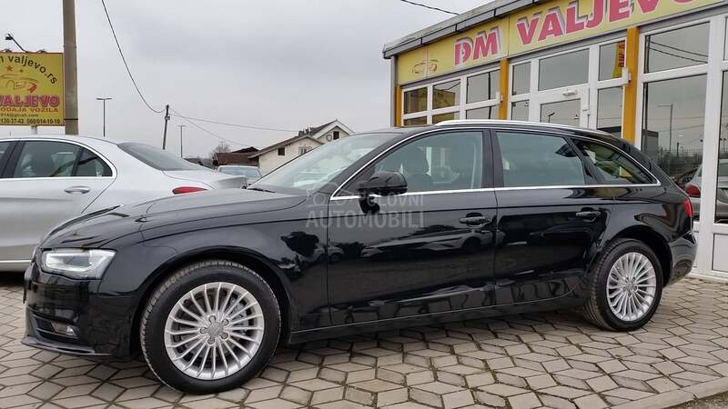 Audi A4 2.0 TDI AUT/LED/NAV