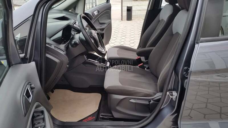 Ford EcoSport 1.5 TDCI T0P STANJE