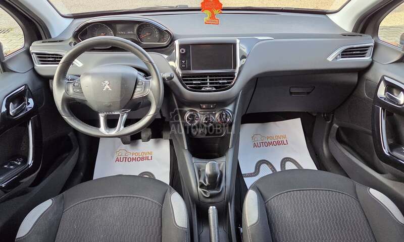 Peugeot 208 1.2 Style