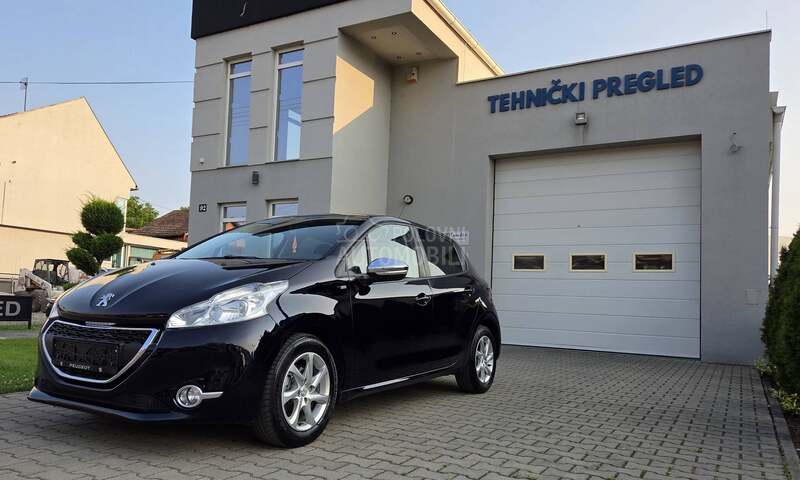 Peugeot 208 1.2 Style