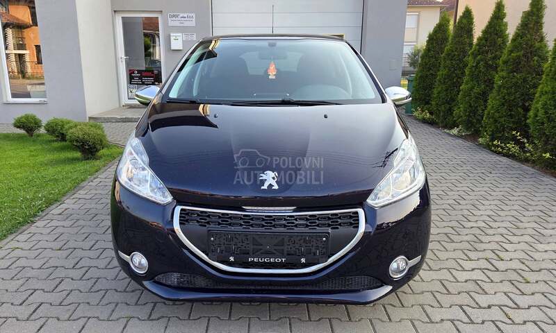Peugeot 208 1.2 Style