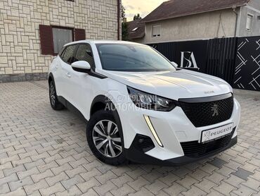 Peugeot 2008 1.2 N A V I G A C