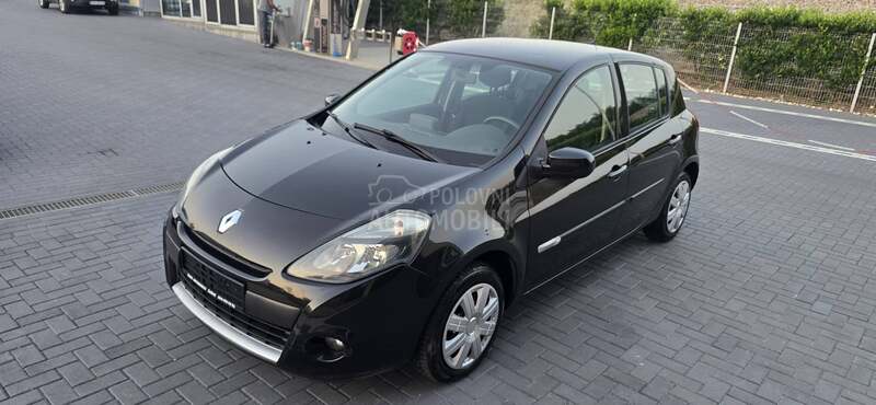 Renault Clio 1.2TNG/141k/Car vert