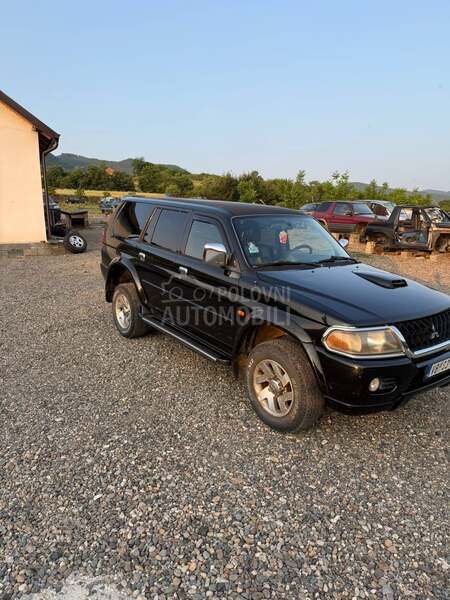 Mitsubishi Pajero Sport 