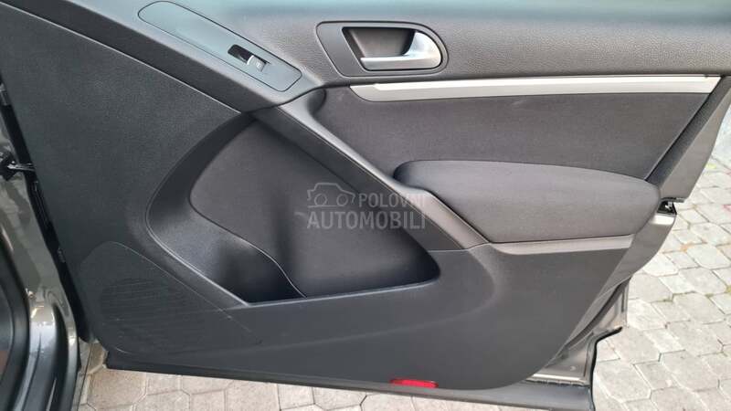 Volkswagen Tiguan 2.0TDI   BLUEMOTION