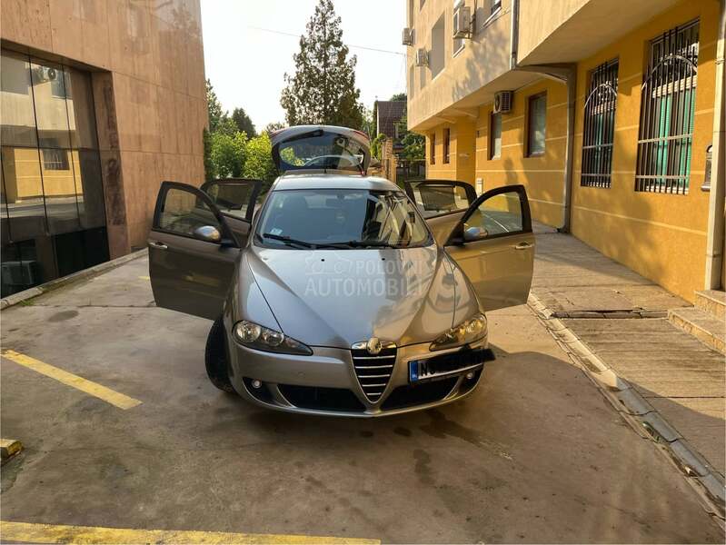 Alfa Romeo 147 1,9 JTD 8V