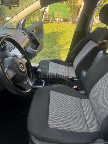 Volkswagen Polo 1.2TDI/0DLIČAN/NAVY