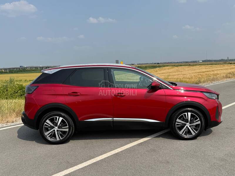Peugeot 3008 1.5 HDI ALLURE