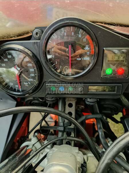 Honda Cbr 919rr restajling