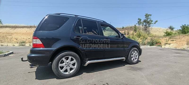 Mercedes Benz ML 270 w163