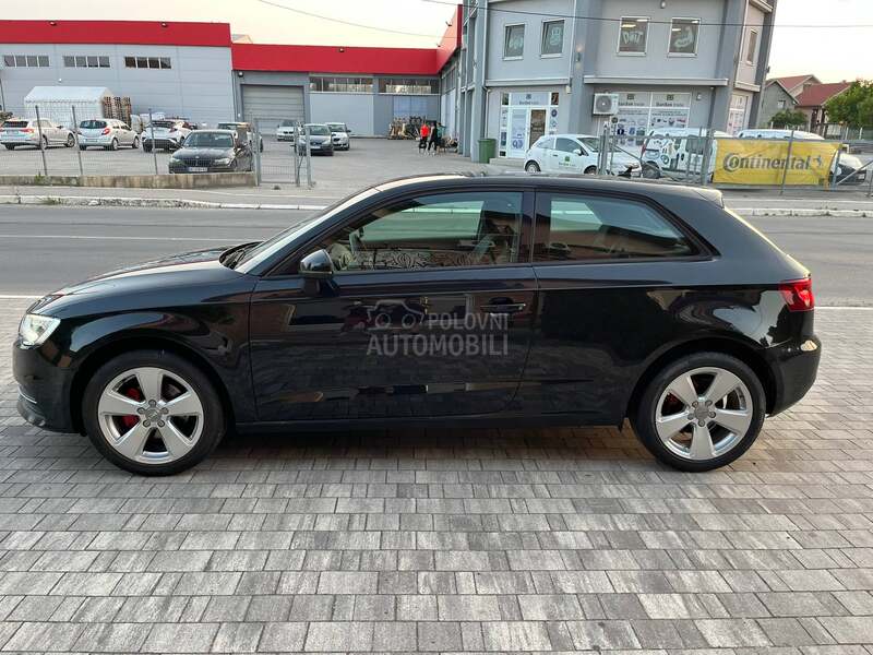 Audi A3 1.6TDI/AUT/SERVI