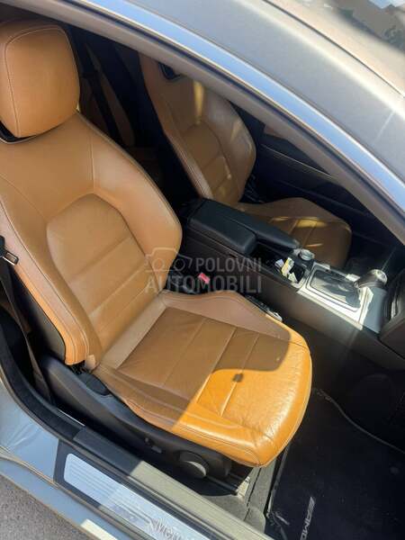 Mercedes Benz E 250 AMG