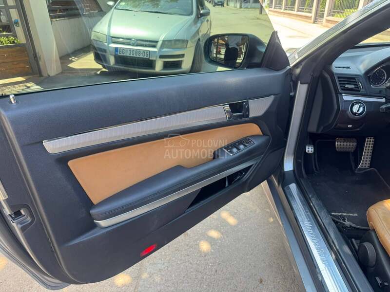 Mercedes Benz E 250 AMG
