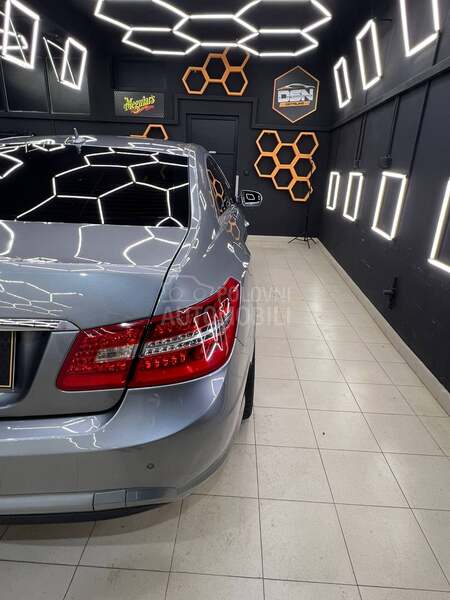 Mercedes Benz E 250 AMG