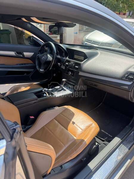 Mercedes Benz E 250 AMG