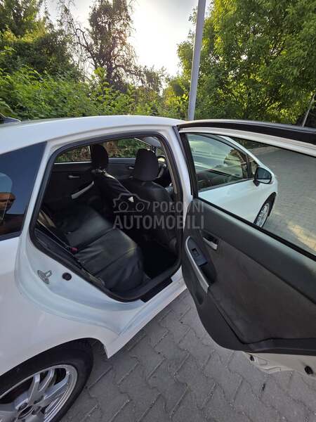 Toyota Prius 1.8 hybrid