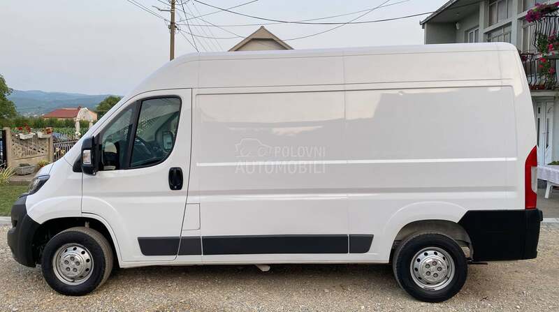 Peugeot Boxer 83.000 k.m.