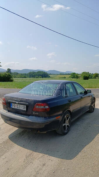 Volvo S40 1.9