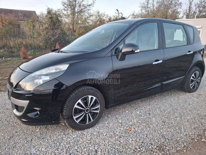 Renault Scenic 1.5 dci