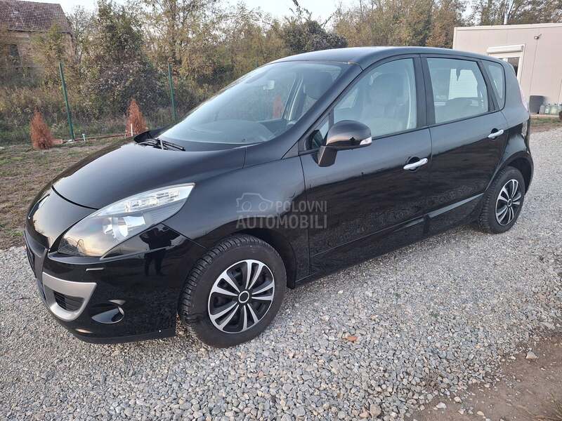 Renault Scenic 1.5 dci