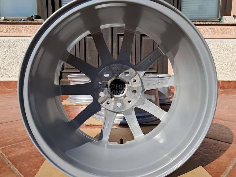 Aluminijumske felne Skoda kao nove 17" 5 x 112