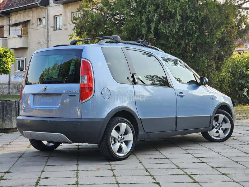Škoda Roomster 1.4 b  p l i n