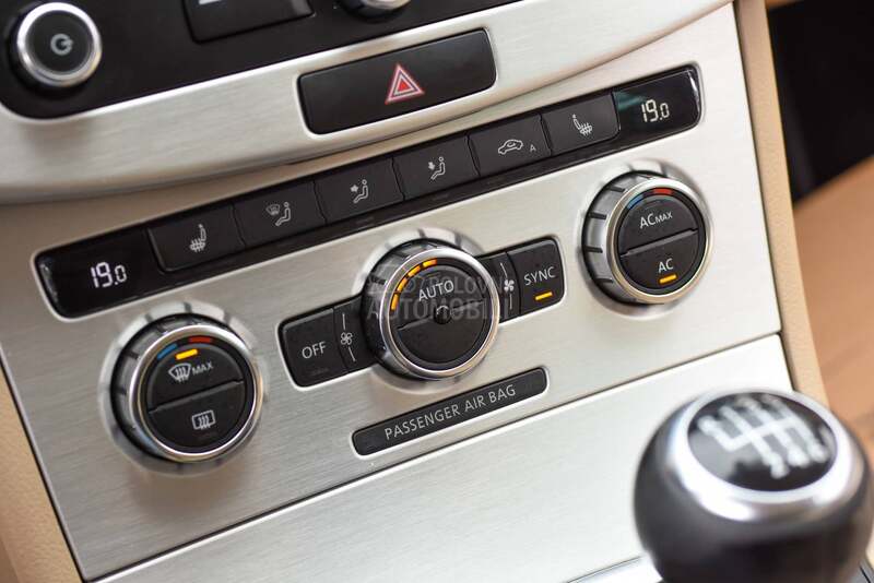 Volkswagen Passat B7 2.0TDI HIGHLINE